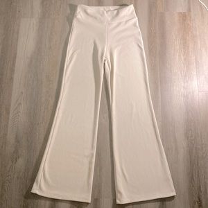 White cream yoga pants